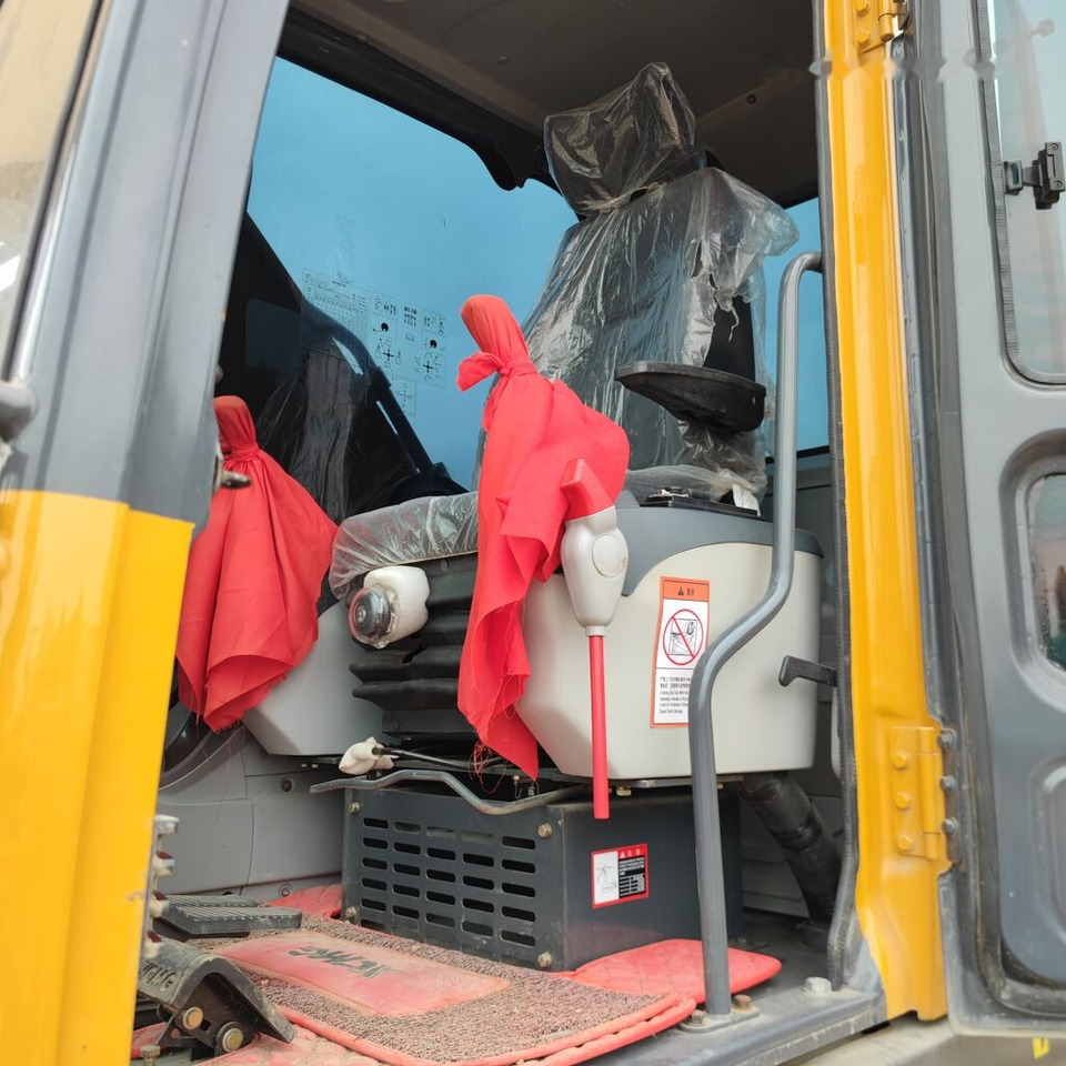 XCMG XE370DA - Ekskavator perayap: gambar 5 XCMG XE370DA - Ekskavator perayap: gambar 5