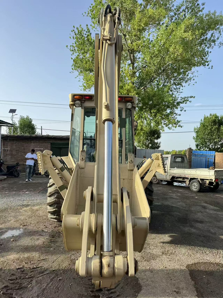 XCMG XT870 - Backhoe loader: gambar 5 XCMG XT870 - Backhoe loader: gambar 5