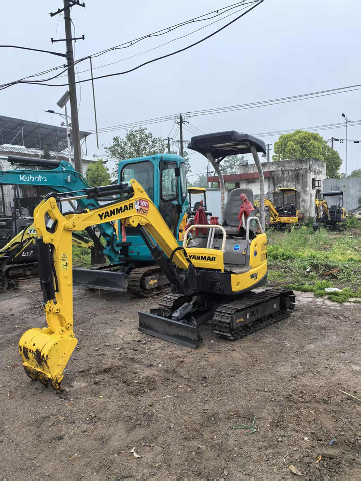 YANMAR Vio17 - Ekskavator mini: gambar 1 YANMAR Vio17 - Ekskavator mini: gambar 1
