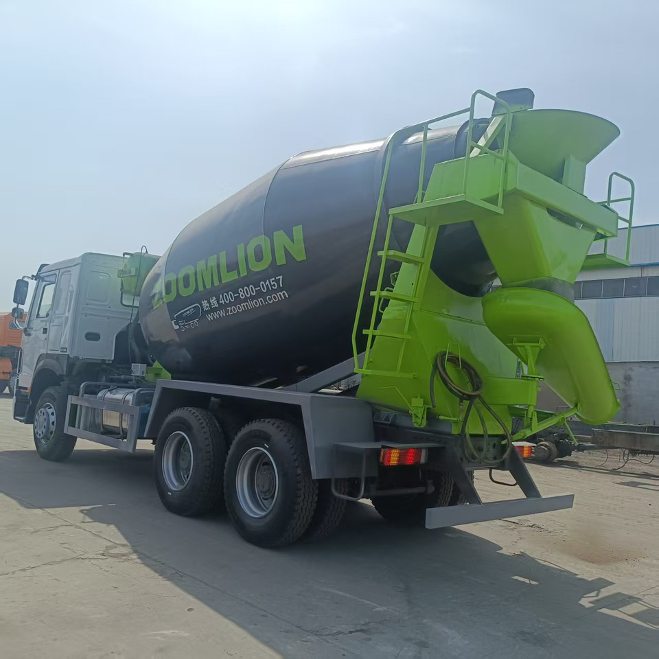 ZOOMLION 10 m³ Mixer Truck - Truk pengaduk beton: gambar 3 ZOOMLION 10 m³ Mixer Truck - Truk pengaduk beton: gambar 3
