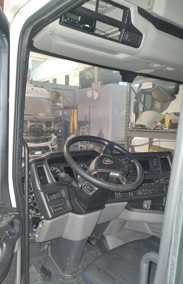 Cabina Scania NTG CR20H 2021 per R450 R550 etc. - Kabin untuk Truk: gambar 5 Cabina Scania NTG CR20H 2021 per R450 R550 etc. - Kabin untuk Truk: gambar 5