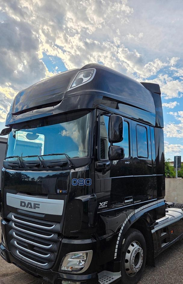 Cabina per DAF XF 106 Super Space - Kabin untuk Truk: gambar 2 Cabina per DAF XF 106 Super Space - Kabin untuk Truk: gambar 2