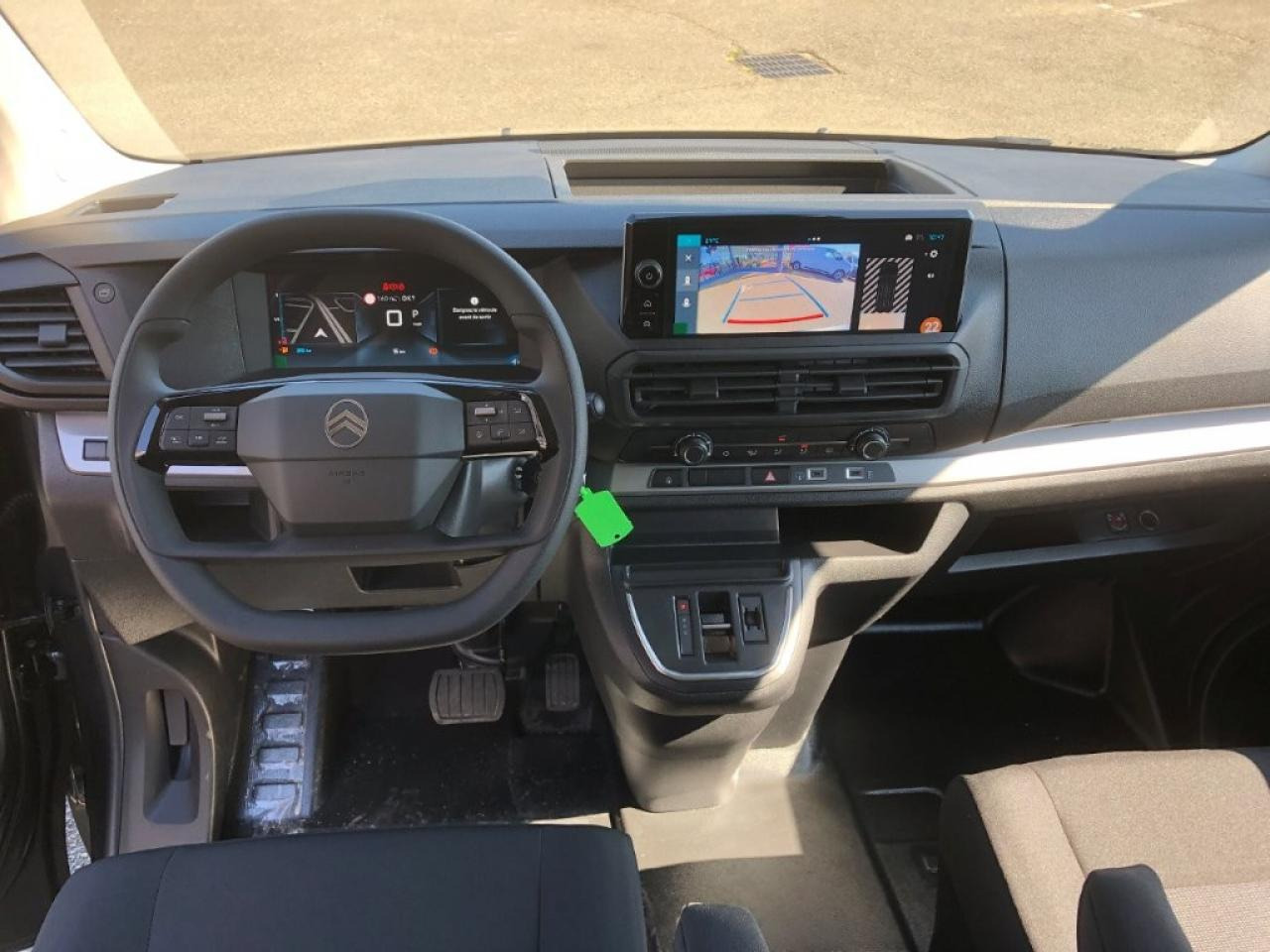 CITROEN jumpy XL 2.0 BLUEHDI 180CH S&S CABINE APPROFONDIE FIXE EAT8 5 PLACES - Van panel: gambar 4 CITROEN jumpy XL 2.0 BLUEHDI 180CH S&S CABINE APPROFONDIE FIXE EAT8 5 PLACES - Van panel: gambar 4