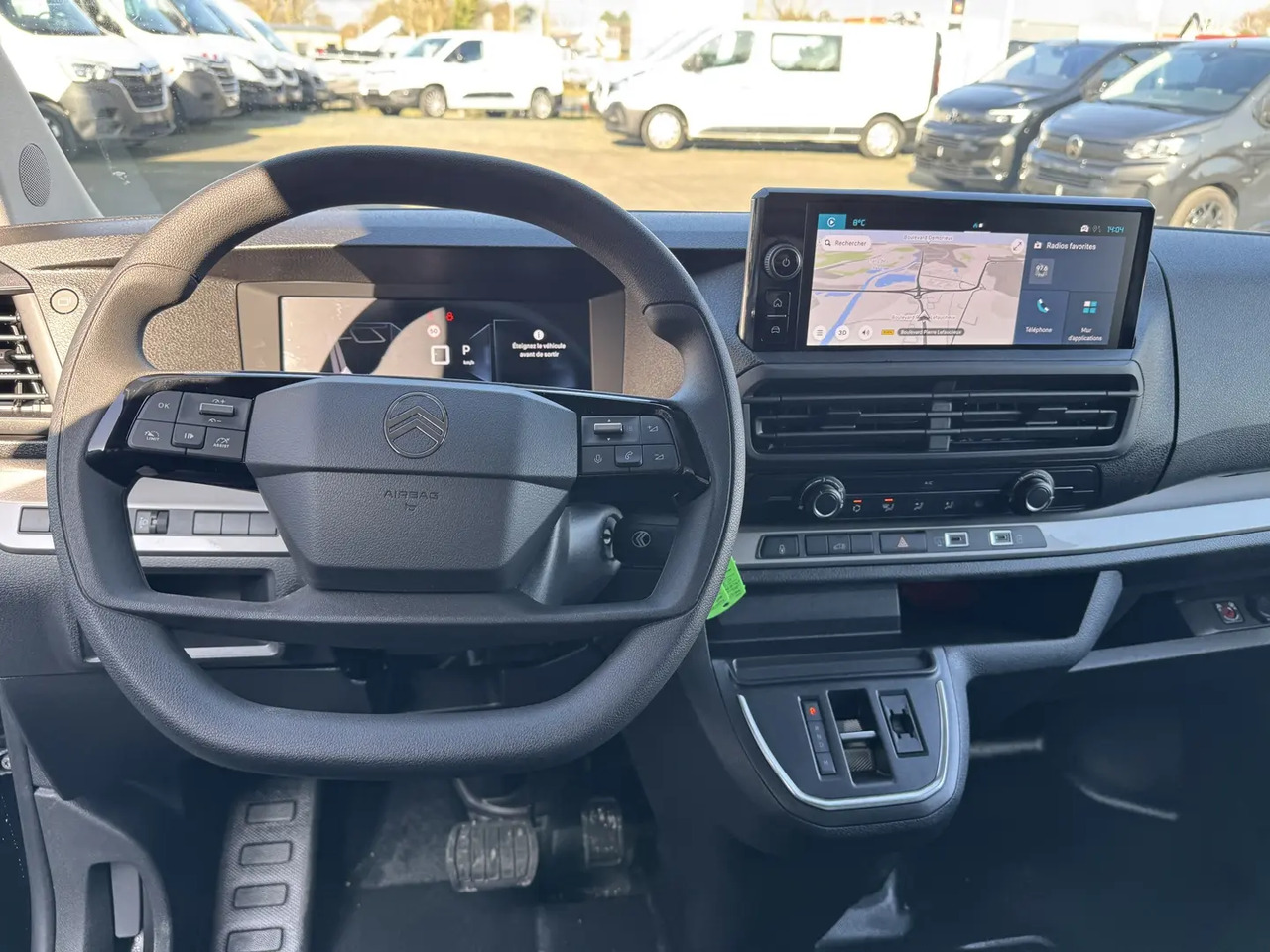 Citroen Jumpy XL 2.0 BLUEHDI 180CH S&S PACK PREMIUM CONNECT EAT8 - Van panel: gambar 3 Citroen Jumpy XL 2.0 BLUEHDI 180CH S&S PACK PREMIUM CONNECT EAT8 - Van panel: gambar 3
