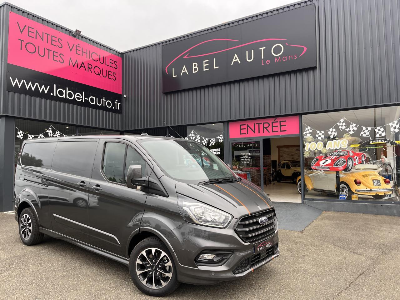 FORD Transit Custom 2.0 TDCi - 170 - BVA S&S TRANSIT CUSTOM FOURGON Fourgon 290 L1H1 Sport PHASE 2 - Van panel: gambar 1 FORD Transit Custom 2.0 TDCi - 170 - BVA S&S TRANSIT CUSTOM FOURGON Fourgon 290 L1H1 Sport PHASE 2 - Van panel: gambar 1