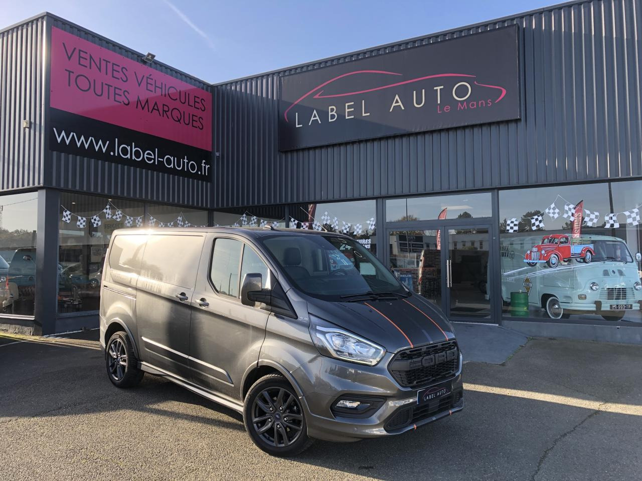 FORD Transit Custom 2.0 TDCi - 170 - BVA S&S TRANSIT CUSTOM FOURGON Fourgon 290 L1H1 Sport PHASE 2 - Van panel: gambar 1 FORD Transit Custom 2.0 TDCi - 170 - BVA S&S TRANSIT CUSTOM FOURGON Fourgon 290 L1H1 Sport PHASE 2 - Van panel: gambar 1