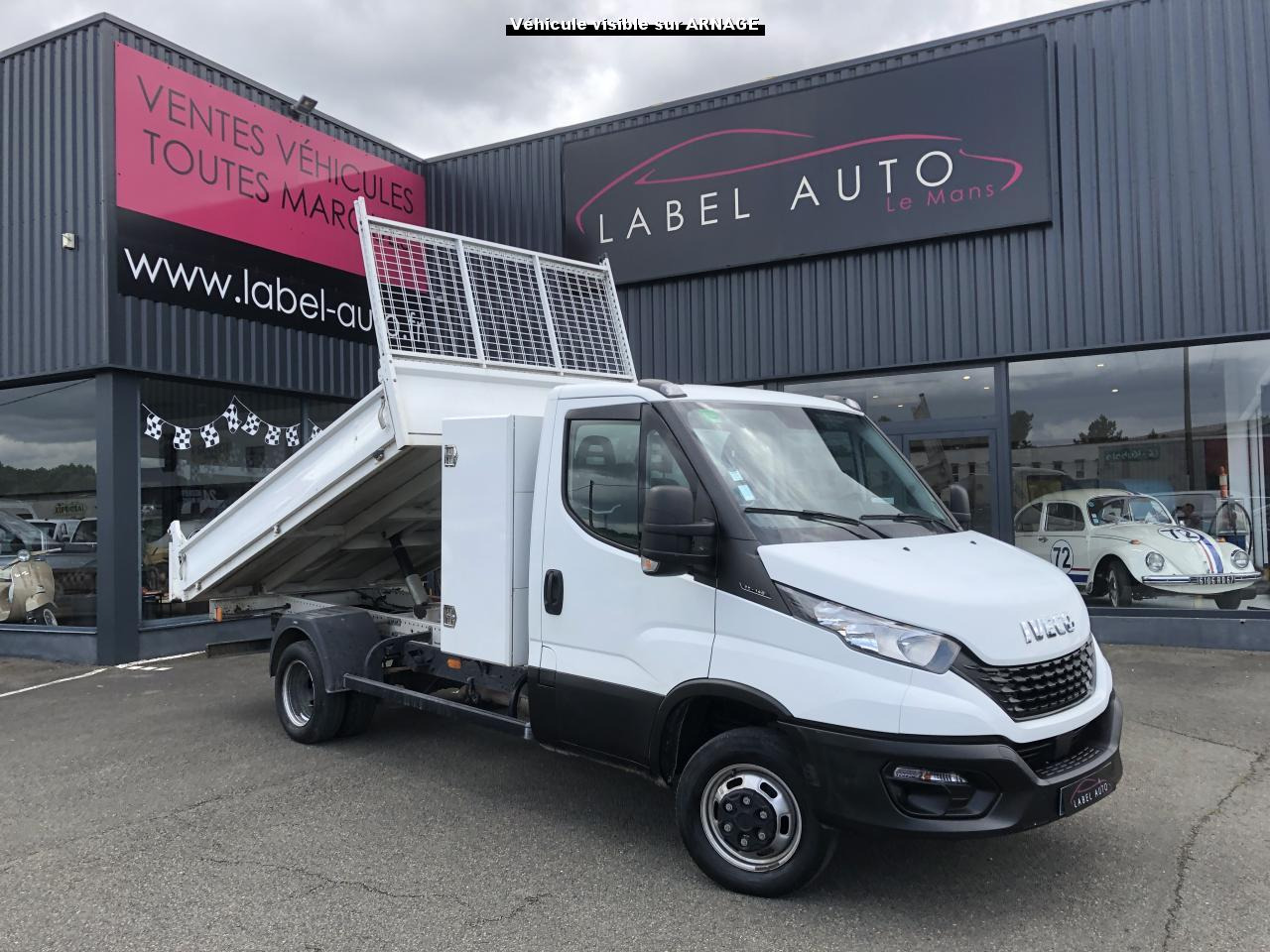 IVECO Daily 35 C 16H3.0 (Quad-Leaf) CHASSIS CABINE 2014 35C/35S Chassis cabine 35 C Epmt.3.75 PHASE 4 - Van jungkit: gambar 2 IVECO Daily 35 C 16H3.0 (Quad-Leaf) CHASSIS CABINE 2014 35C/35S Chassis cabine 35 C Epmt.3.75 PHASE 4 - Van jungkit: gambar 2