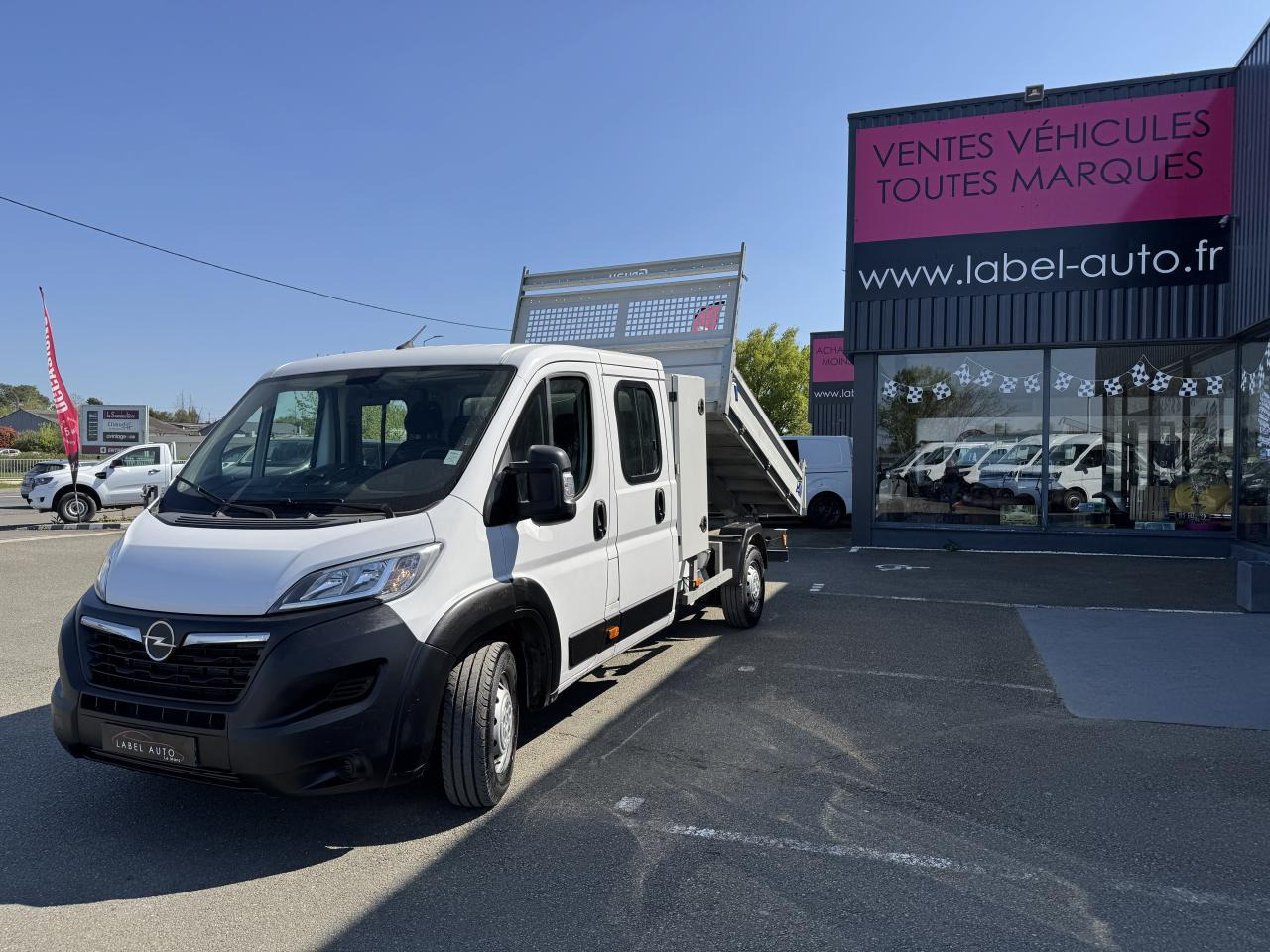 OPEL Movano 3.5t L3 2.2 HDi S&S Maxi - 165CH 2021 BENNE DOUBLE CABINE Benne Double Cabine Trive - Van jungkit: gambar 5 OPEL Movano 3.5t L3 2.2 HDi S&S Maxi - 165CH 2021 BENNE DOUBLE CABINE Benne Double Cabine Trive - Van jungkit: gambar 5