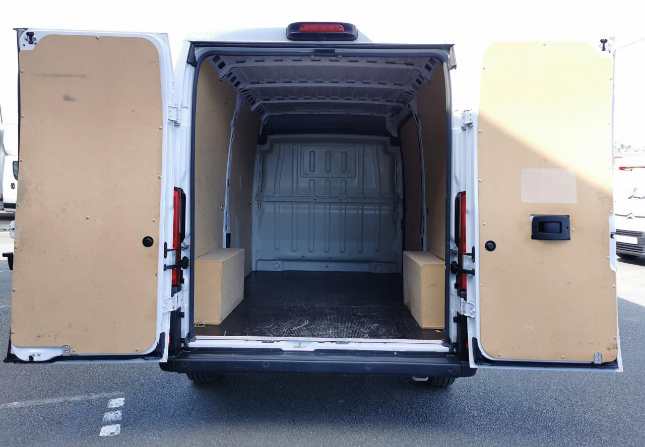 PEUGEOT BOXER 3T0 L2H2 2.2 HDI 140CH ASPHALT - Van panel: gambar 3 PEUGEOT BOXER 3T0 L2H2 2.2 HDI 140CH ASPHALT - Van panel: gambar 3