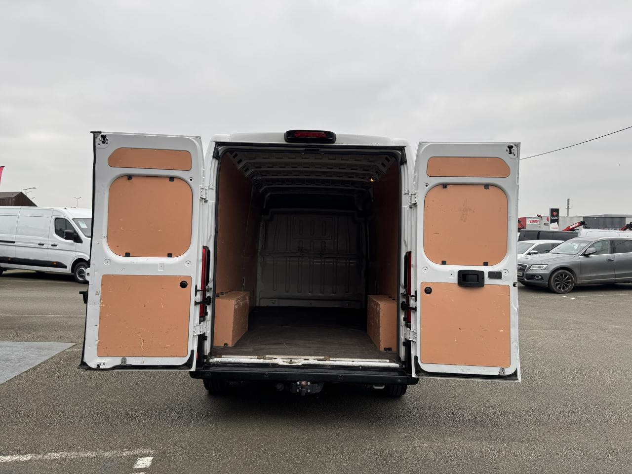 PEUGEOT BOXER 3T3 L3H2 2.2 HDI 140 CH ASPHALT - Van panel: gambar 3 PEUGEOT BOXER 3T3 L3H2 2.2 HDI 140 CH ASPHALT - Van panel: gambar 3