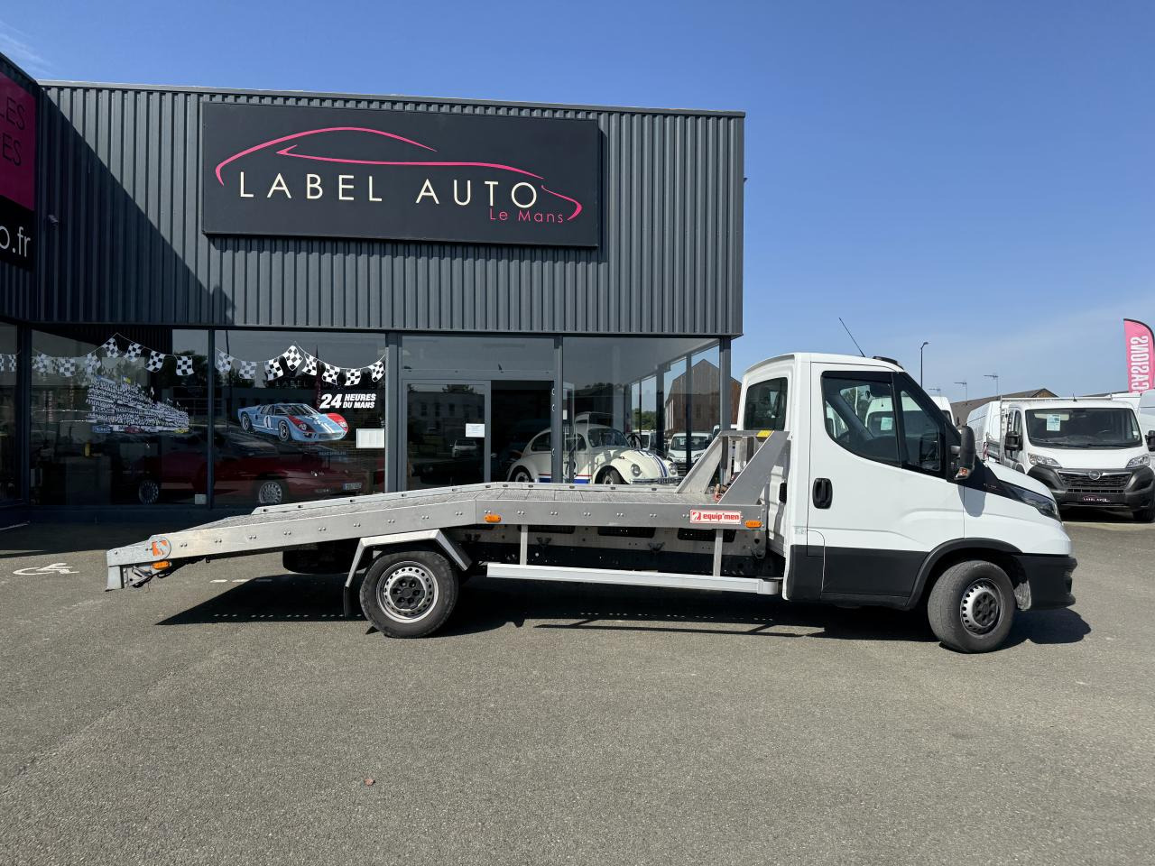 IVECO Daily 35 S 16H3.0 (Quad-Leaf) PORTE VOITURE - Peralatan lainnya: gambar 1 IVECO Daily 35 S 16H3.0 (Quad-Leaf) PORTE VOITURE - Peralatan lainnya: gambar 1