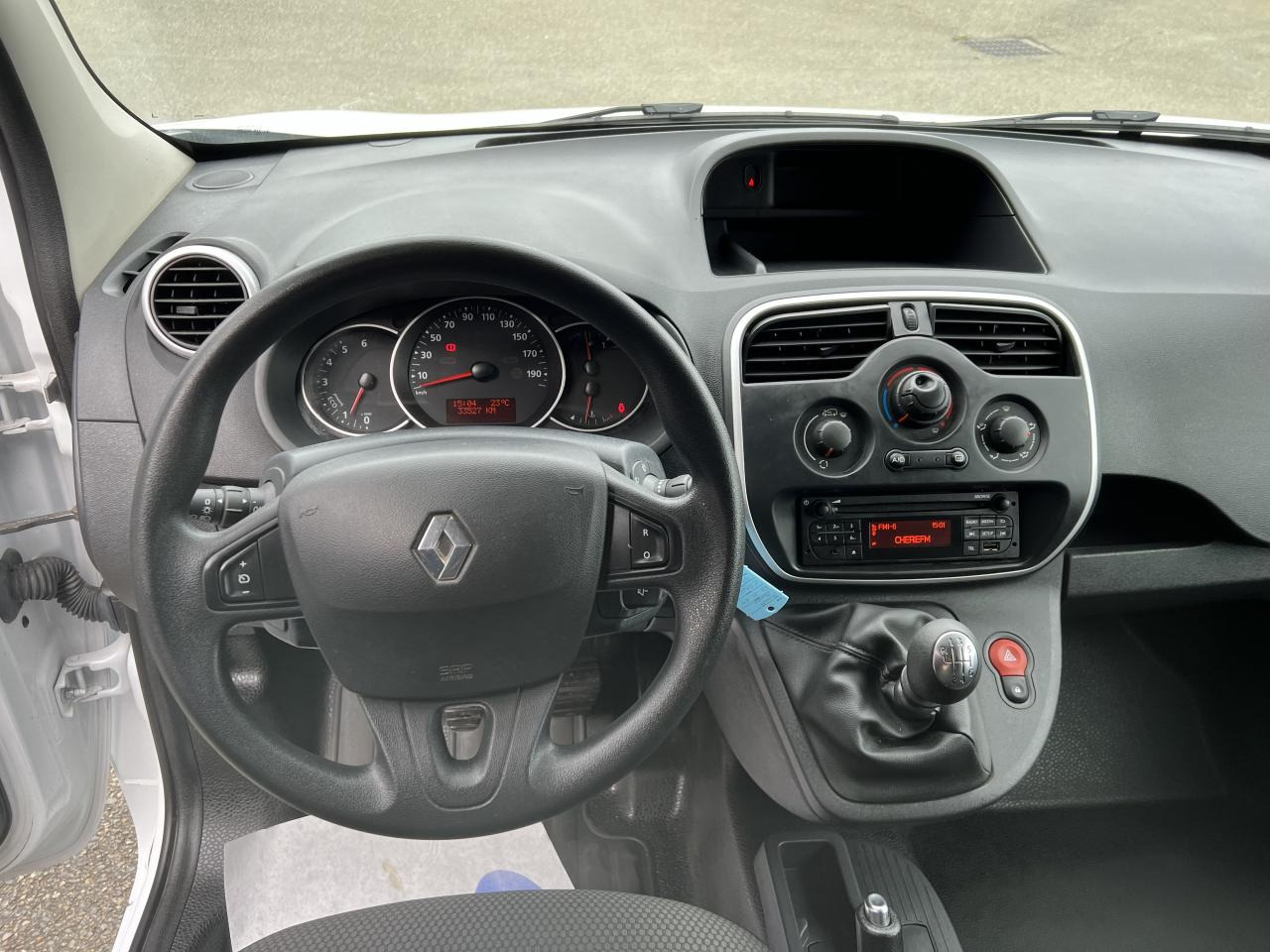 RENAULT KANGOO 1.5 DCI 80CH CONFORT - Van panel: gambar 4 RENAULT KANGOO 1.5 DCI 80CH CONFORT - Van panel: gambar 4