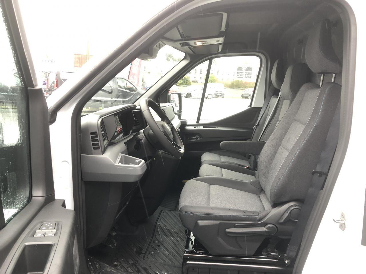 RENAULT MASTER ADVANCE 3T5 L2H2 2.0 BLUE DCI 150 CH TRACTION - Van panel: gambar 5 RENAULT MASTER ADVANCE 3T5 L2H2 2.0 BLUE DCI 150 CH TRACTION - Van panel: gambar 5