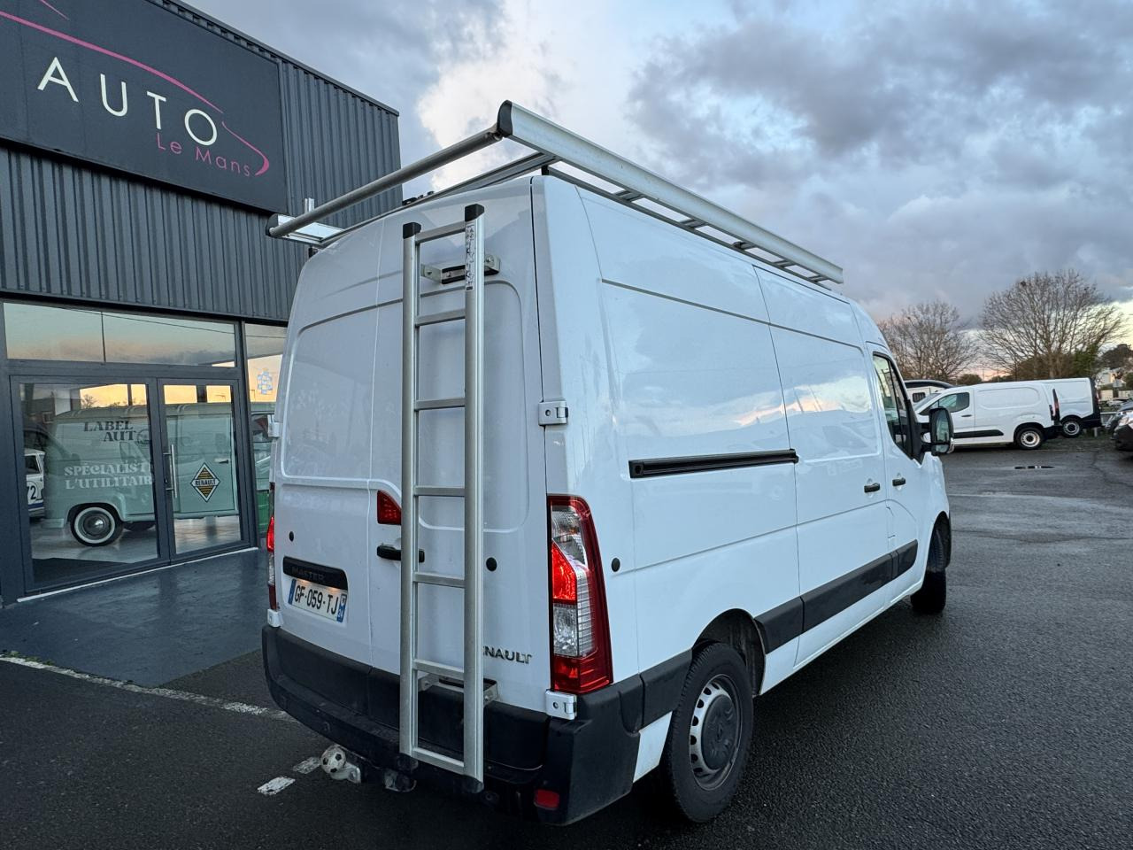 RENAULT Master Grand Confort F3300 L2H2 2.3 Blue dCi - 150 CH PORTE VERRE - Van panel: gambar 5 RENAULT Master Grand Confort F3300 L2H2 2.3 Blue dCi - 150 CH PORTE VERRE - Van panel: gambar 5