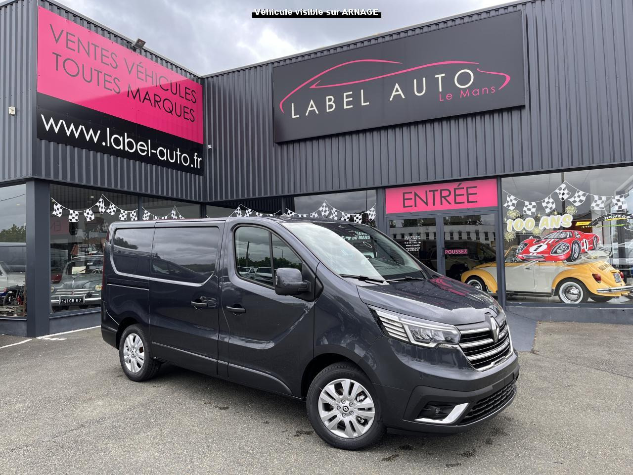 RENAULT Trafic L1H1 2800 Kg 2.0 Blue dCi - 150 - BVA 2025 III FOURGON Fourgon Advance L1H1 PHASE 3 - Van panel: gambar 1 RENAULT Trafic L1H1 2800 Kg 2.0 Blue dCi - 150 - BVA 2025 III FOURGON Fourgon Advance L1H1 PHASE 3 - Van panel: gambar 1
