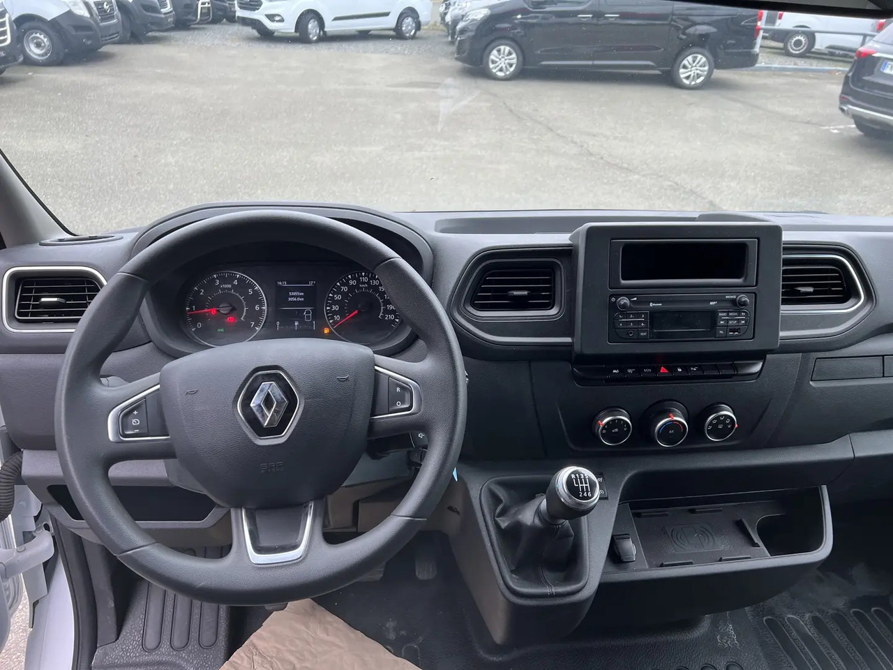 Renault Master F3300 L2H2 2.3 BLUE DCI 135CH CONFORT EURO6 - Van panel: gambar 3 Renault Master F3300 L2H2 2.3 BLUE DCI 135CH CONFORT EURO6 - Van panel: gambar 3