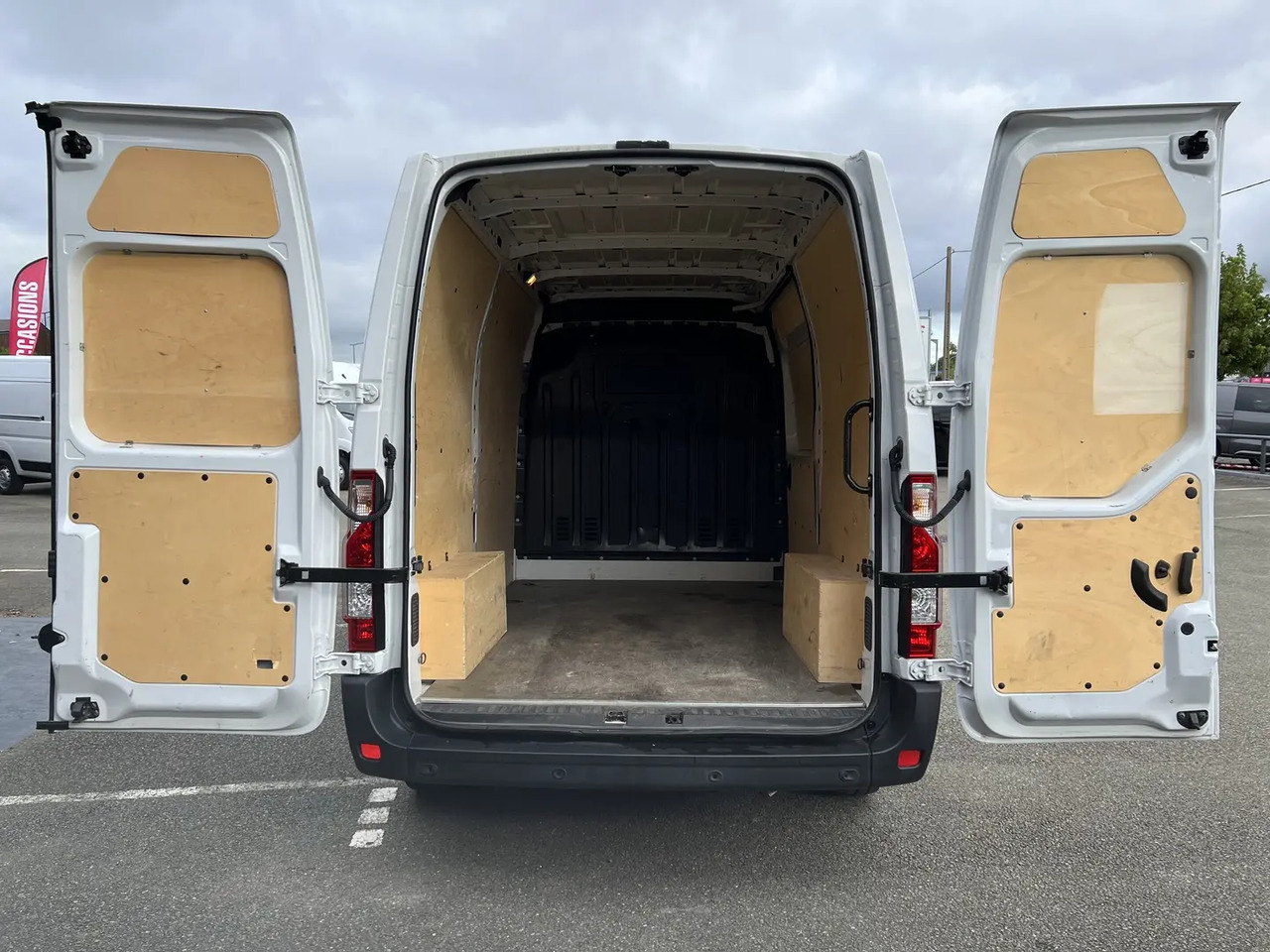 Renault Master F3300 L2H2 2.3 BLUE DCI 135CH GRAND CONFORT EURO6 - Van panel: gambar 3 Renault Master F3300 L2H2 2.3 BLUE DCI 135CH GRAND CONFORT EURO6 - Van panel: gambar 3