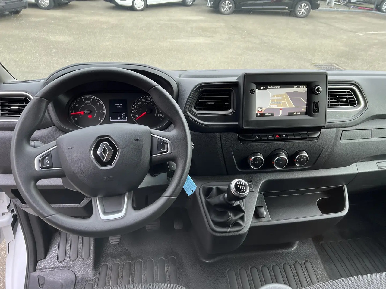 Renault Master F3300 L2H2 2.3 BLUE DCI 135CH GRAND CONFORT EURO6 - Van panel: gambar 4 Renault Master F3300 L2H2 2.3 BLUE DCI 135CH GRAND CONFORT EURO6 - Van panel: gambar 4