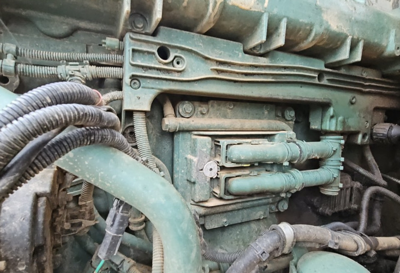 Tempat sampah artikulasi VOLVO A40E: gambar 18 Tempat sampah artikulasi VOLVO A40E: gambar 18