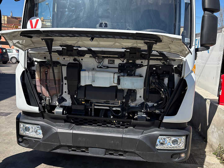 Eurocargo 80el19 - Truk sasis: gambar 4 Eurocargo 80el19 - Truk sasis: gambar 4
