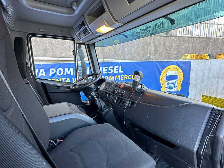 IVECO EUROCARGO 120E25 - Truk sasis: gambar 2 IVECO EUROCARGO 120E25 - Truk sasis: gambar 2