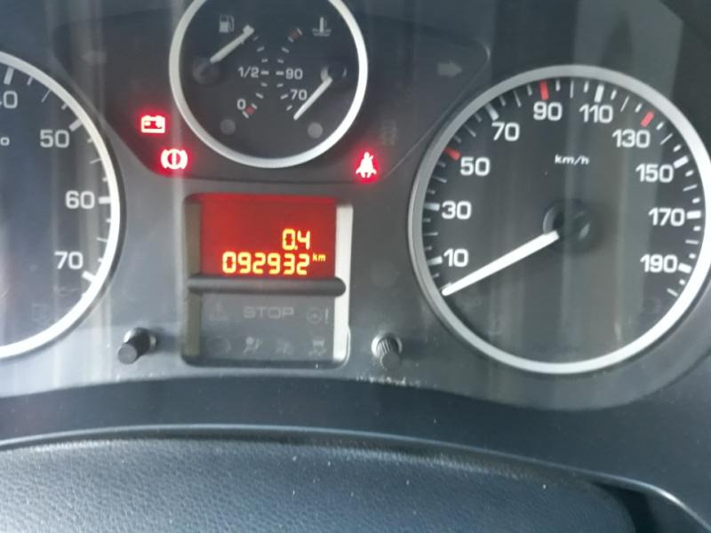 Citroën Berlingo Blue HDI 100 Frigo - Van berpendingin: gambar 4 Citroën Berlingo Blue HDI 100 Frigo - Van berpendingin: gambar 4