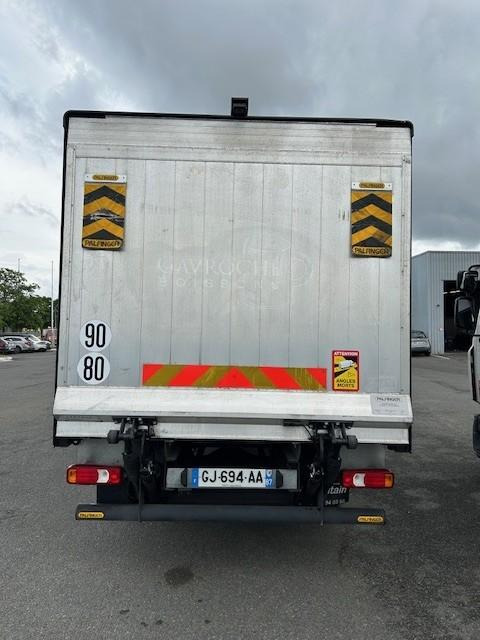 Iveco Daily 70C16 Plateau Brasseur Rideaux coulissant Hayon rabattable - Van dengan terpal samping: gambar 3 Iveco Daily 70C16 Plateau Brasseur Rideaux coulissant Hayon rabattable - Van dengan terpal samping: gambar 3