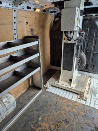 Renault Master Fourgon L2H2 130 cv Nacelle KLUBB K32 - Platform udara yang dipasang di truk: gambar 4 Renault Master Fourgon L2H2 130 cv Nacelle KLUBB K32 - Platform udara yang dipasang di truk: gambar 4
