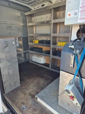 Renault Master Grand Confort L2H2 130.35CV Nacelle Tronquée France Elévateur 121 FTcc - Platform udara yang dipasang di truk: gambar 4 Renault Master Grand Confort L2H2 130.35CV Nacelle Tronquée France Elévateur 121 FTcc - Platform udara yang dipasang di truk: gambar 4