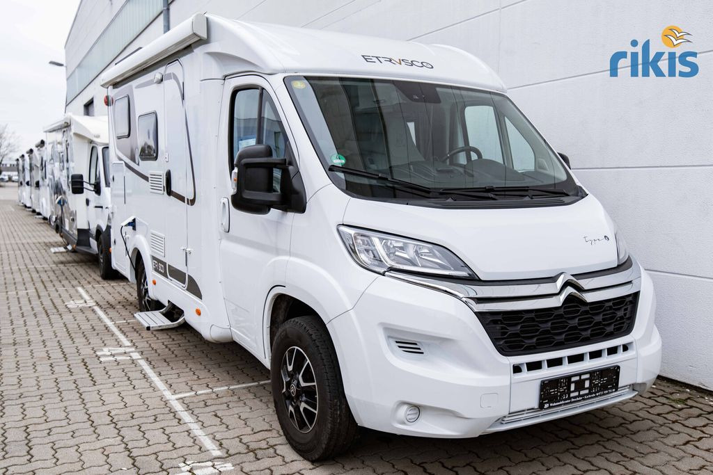 Mobil rumah semi-terintegrasi Etrusco V 5900 DB Lithium Solar Wechselrichter RV Sat: gambar 1