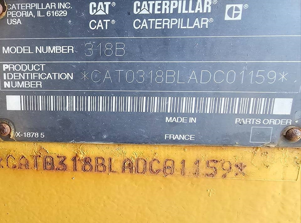 CAT 318 B L - Ekskavator perayap: gambar 1 CAT 318 B L - Ekskavator perayap: gambar 1