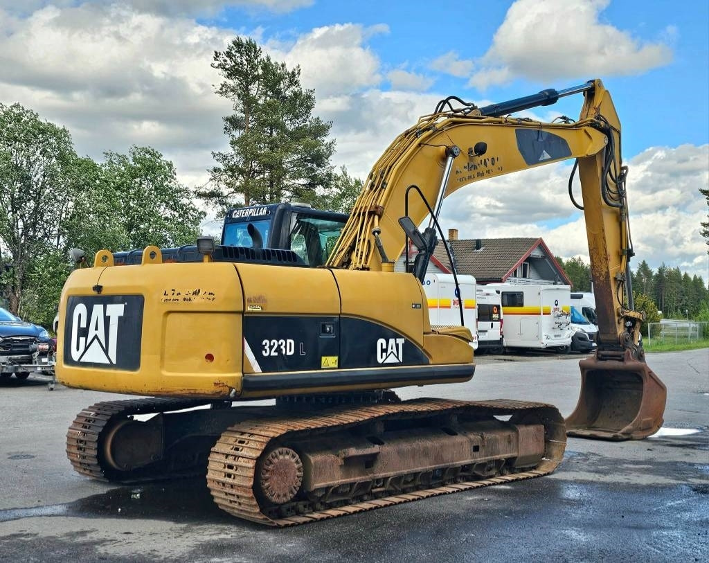 CAT 323 D L - Ekskavator perayap: gambar 5 CAT 323 D L - Ekskavator perayap: gambar 5
