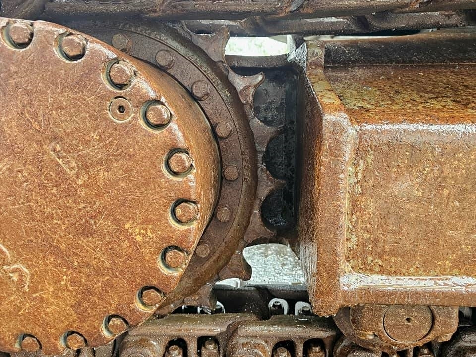 Ekskavator perayap Volvo ECR235 DL: gambar 19