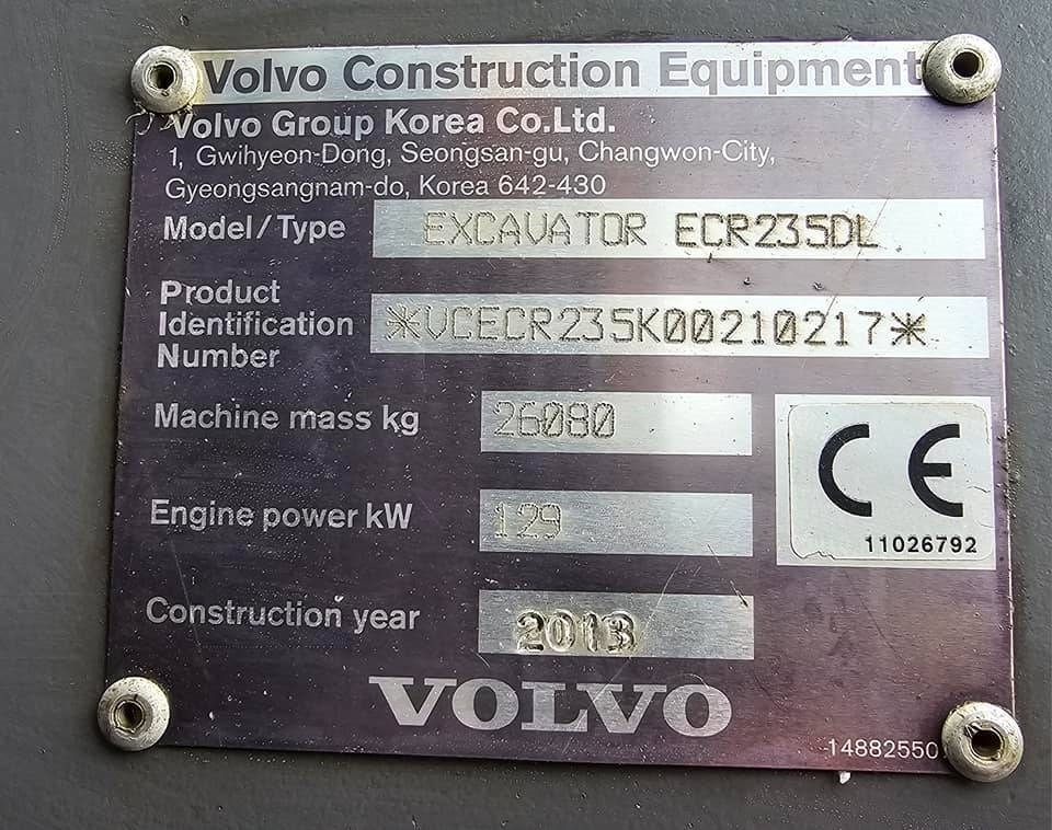 Ekskavator perayap Volvo ECR235 DL: gambar 40