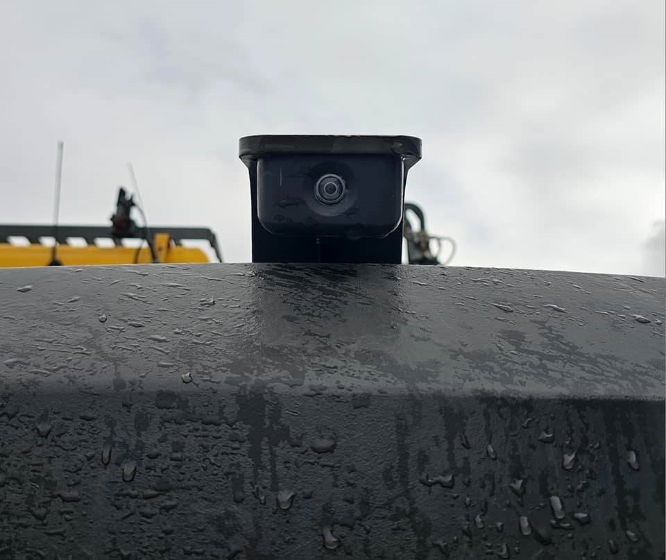 Ekskavator perayap Volvo ECR235 DL: gambar 29