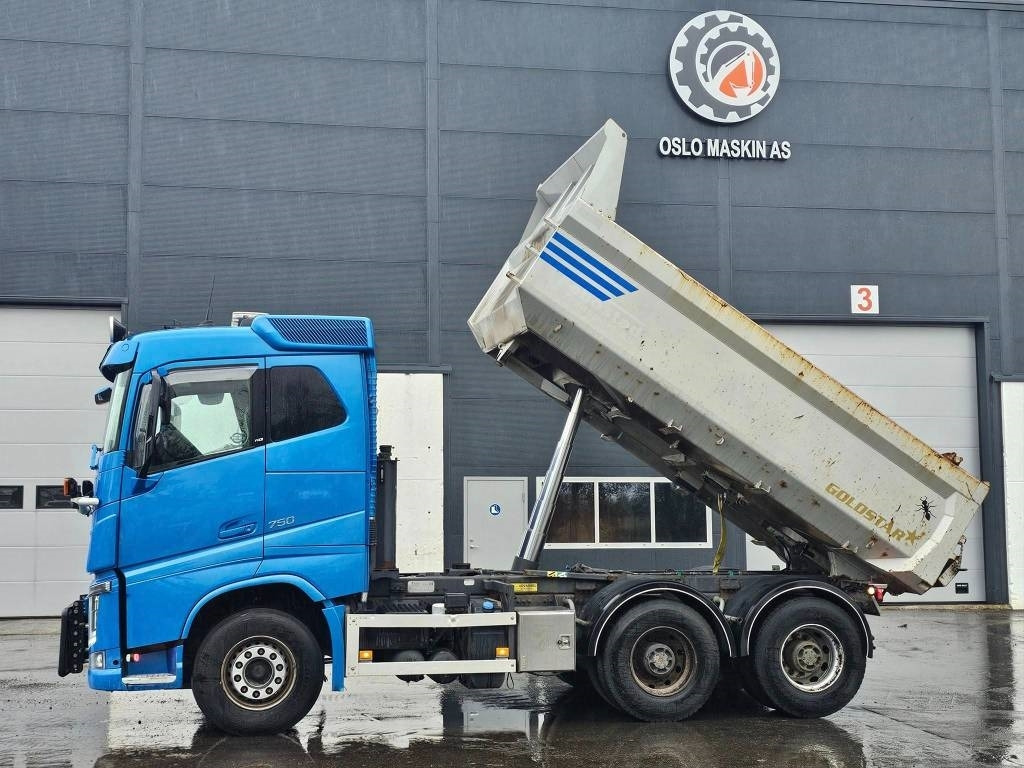 Volvo FH 16 750 - Truk jungkit: gambar 2 Volvo FH 16 750 - Truk jungkit: gambar 2