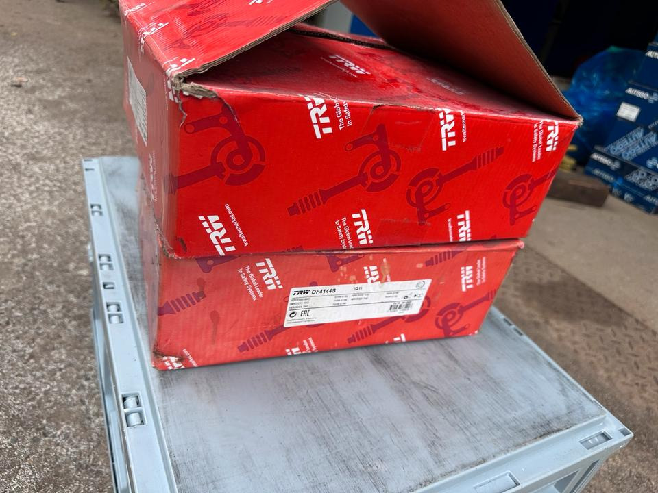 Bremsscheiben Mercedes-Benz Vario - Cakram rem untuk Van pengiriman: gambar 4 Bremsscheiben Mercedes-Benz Vario - Cakram rem untuk Van pengiriman: gambar 4