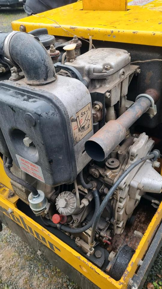 Roller mini DVH 701 Weber Walze Glattmantel Walze Rüttelwalze Dublex Vibrationswalze Rüttelplatte Strassenwalze Plattenverdichter DVH 603: gambar 6 Roller mini DVH 701 Weber Walze Glattmantel Walze Rüttelwalze Dublex Vibrationswalze Rüttelplatte Strassenwalze Plattenverdichter DVH 603: gambar 6