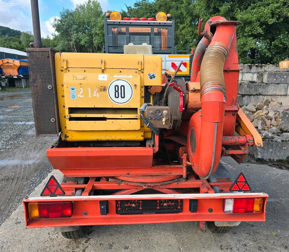 Dücker HM 760 Holzhacker Holzhäcksler Holzhackschnitzler Hacker Häcksler Hatz Diesel 4L40C - Pemotong kayu: gambar 2 Dücker HM 760 Holzhacker Holzhäcksler Holzhackschnitzler Hacker Häcksler Hatz Diesel 4L40C - Pemotong kayu: gambar 2