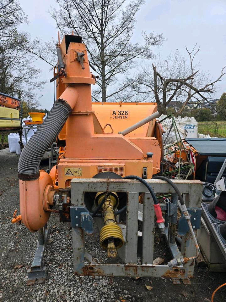 Jensen A328 Holhäcksler Holzhacker Holzschreder passend für Unimog 405 U 300 400 500 527 530 523 - Pemotong kayu: gambar 3 Jensen A328 Holhäcksler Holzhacker Holzschreder passend für Unimog 405 U 300 400 500 527 530 523 - Pemotong kayu: gambar 3