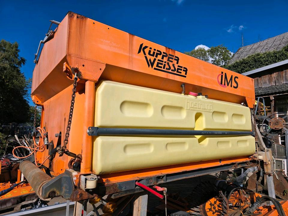 Küpper-Weisser IMSSN E29050WFA Salzstreuer Salzsilo Streuaufsatz für LKW 5m3 - Penyebar pasir/ Garam: gambar 1 Küpper-Weisser IMSSN E29050WFA Salzstreuer Salzsilo Streuaufsatz für LKW 5m3 - Penyebar pasir/ Garam: gambar 1