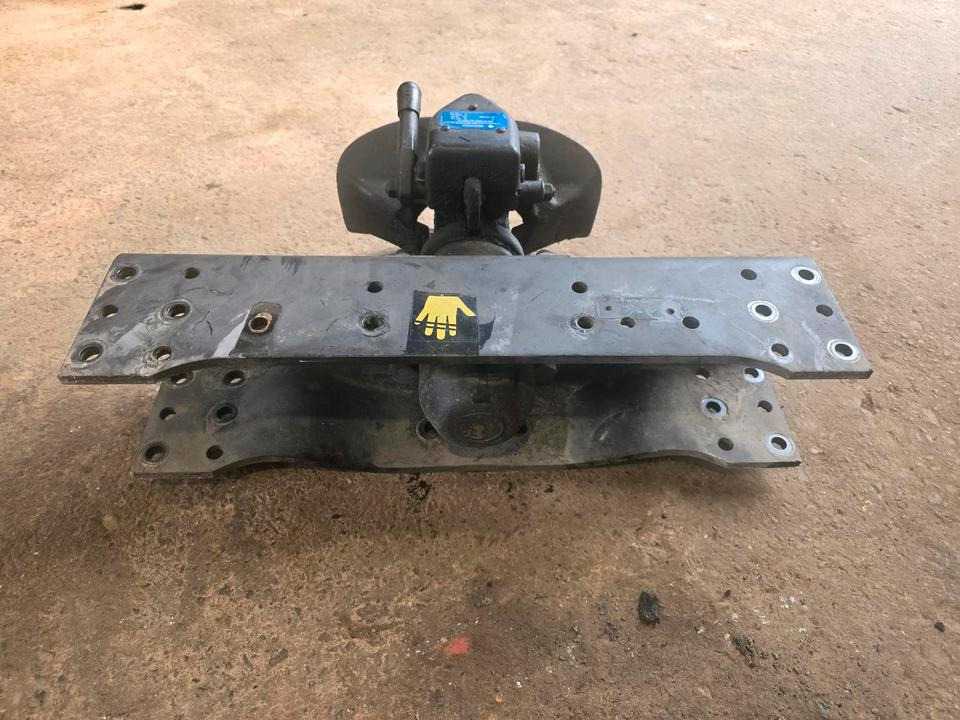 Ringfeder Anhängerkupplung für Unimog U 300 400 500 Anhängermaul Anhängerzugöse Zugmaul Mercedes Benz Zugöse Q36 Q33 Querträger ZGN UGE 405/10 405/12 - Lampiran untuk Truk: gambar 3 Ringfeder Anhängerkupplung für Unimog U 300 400 500 Anhängermaul Anhängerzugöse Zugmaul Mercedes Benz Zugöse Q36 Q33 Querträger ZGN UGE 405/10 405/12 - Lampiran untuk Truk: gambar 3