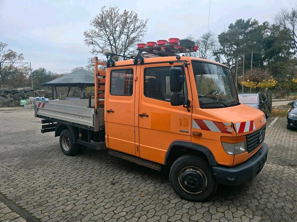 Mercedes-Benz Vario 613D Bluetec 5 Pritsche Doka LKW - Van flatbed, Van kombi: gambar 1 Mercedes-Benz Vario 613D Bluetec 5 Pritsche Doka LKW - Van flatbed, Van kombi: gambar 1