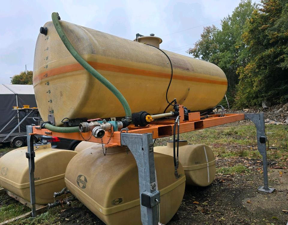 Mulag 5000FL 5m3 Wassertank Speidel Wasserfass für Unimog UGE UGN 405 U300 400 500 427 430 LKW Boschung wassertank Laugentank Bewässerung 5000liter LKW - Kontainer tangki: gambar 1 Mulag 5000FL 5m3 Wassertank Speidel Wasserfass für Unimog UGE UGN 405 U300 400 500 427 430 LKW Boschung wassertank Laugentank Bewässerung 5000liter LKW - Kontainer tangki: gambar 1