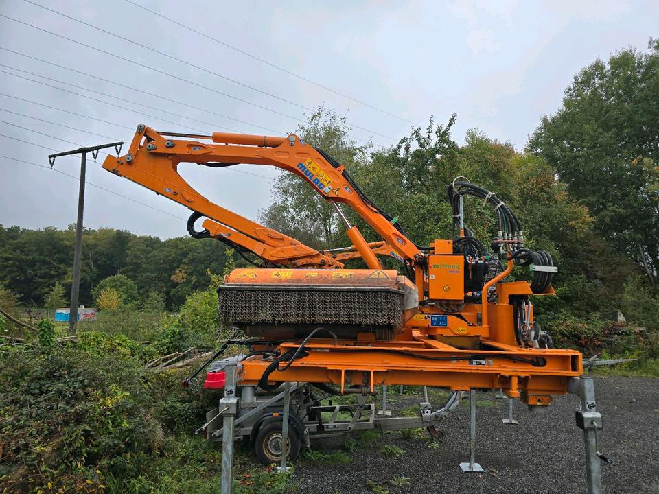 Mulag MHU 800 2020 Mähausleger Böschungsmäher Böschungsmulcher für Unimog 405 U 300 400 500 318 423 427 430 527 535 530 Mercedes-Benz - Mesin pemotong boom: gambar 4 Mulag MHU 800 2020 Mähausleger Böschungsmäher Böschungsmulcher für Unimog 405 U 300 400 500 318 423 427 430 527 535 530 Mercedes-Benz - Mesin pemotong boom: gambar 4