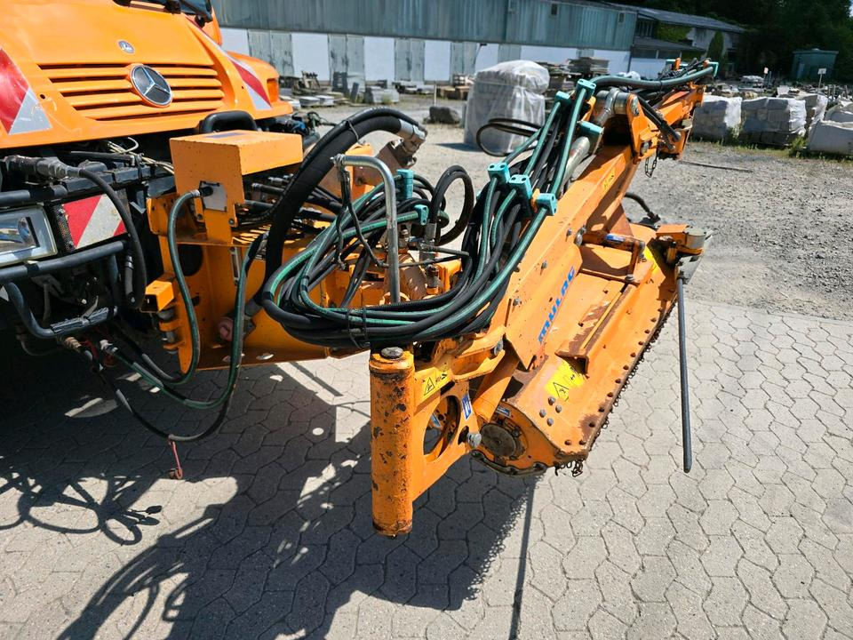 Mulag MRM 300 Randstreifenmäher Leitpfostenmähgerät Böschungsmäher Böschungsmulcher Unimog 400 300 500 423 430 318 530 Mulchgerät - Mesin pemotong ambang: gambar 2 Mulag MRM 300 Randstreifenmäher Leitpfostenmähgerät Böschungsmäher Böschungsmulcher Unimog 400 300 500 423 430 318 530 Mulchgerät - Mesin pemotong ambang: gambar 2