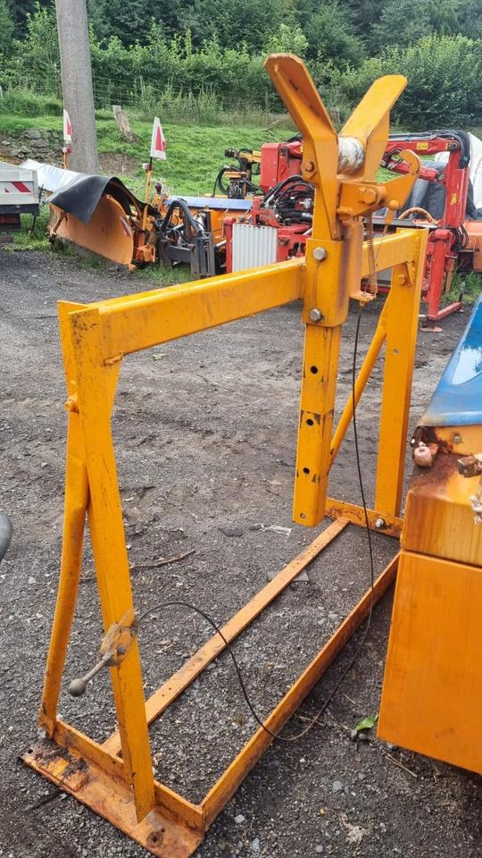 Mulag Parkrahmen für Unimog FME MKM Mähausleger Böschungsmulcher Böschungsmäher Seitenmulcher Randstreifenmäher U 300 400 500 405 427 530 Dücker - Bingkai/ Sasis untuk Kendaraan Kota/ Khusus: gambar 2 Mulag Parkrahmen für Unimog FME MKM Mähausleger Böschungsmulcher Böschungsmäher Seitenmulcher Randstreifenmäher U 300 400 500 405 427 530 Dücker - Bingkai/ Sasis untuk Kendaraan Kota/ Khusus: gambar 2