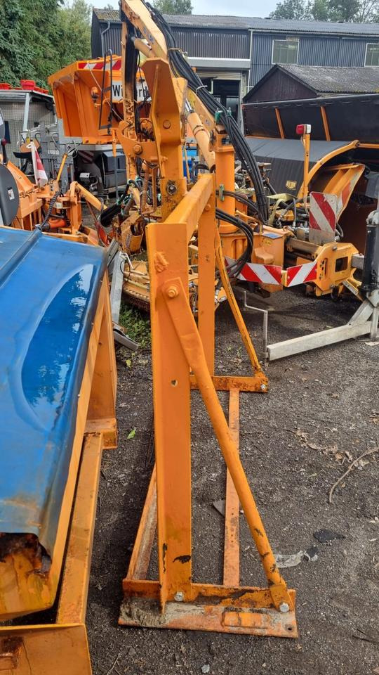 Mulag Parkrahmen für Unimog FME MKM Mähausleger Böschungsmulcher Böschungsmäher Seitenmulcher Randstreifenmäher U 300 400 500 405 427 530 Dücker - Bingkai/ Sasis untuk Kendaraan Kota/ Khusus: gambar 4 Mulag Parkrahmen für Unimog FME MKM Mähausleger Böschungsmulcher Böschungsmäher Seitenmulcher Randstreifenmäher U 300 400 500 405 427 530 Dücker - Bingkai/ Sasis untuk Kendaraan Kota/ Khusus: gambar 4