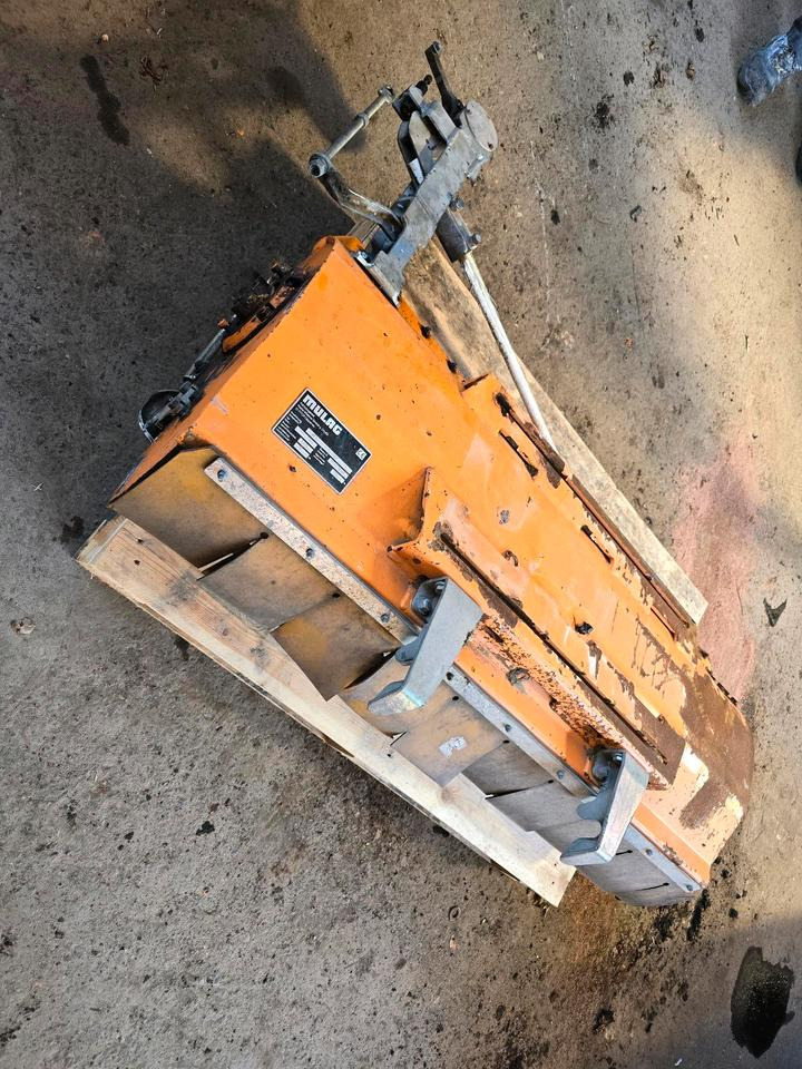 Mulag RMK 1200 BJ. 2015 Randstreifenmäher Böschungsmäher Böschungsmulcher für FME 600 700 MKM FMK Unimog 405 424 427 U 300 400 500 430 - Mesin pemotong ambang: gambar 2 Mulag RMK 1200 BJ. 2015 Randstreifenmäher Böschungsmäher Böschungsmulcher für FME 600 700 MKM FMK Unimog 405 424 427 U 300 400 500 430 - Mesin pemotong ambang: gambar 2