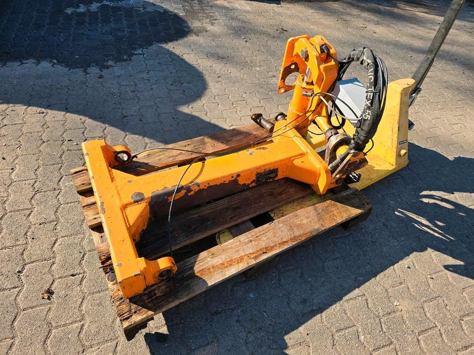 Mulag TR Torsionsrahmen Unimog 405 U300 300 U 400 500 Mercedes-Benz Böschungsmäher Böschungsmulcher Mähausleger FME 600 700 MKM FMK - Mesin pemotong boom: gambar 3 Mulag TR Torsionsrahmen Unimog 405 U300 300 U 400 500 Mercedes-Benz Böschungsmäher Böschungsmulcher Mähausleger FME 600 700 MKM FMK - Mesin pemotong boom: gambar 3